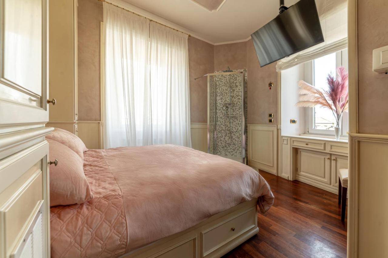 Downtown Luxury B&B - Termini Train Station Roma Esterno foto