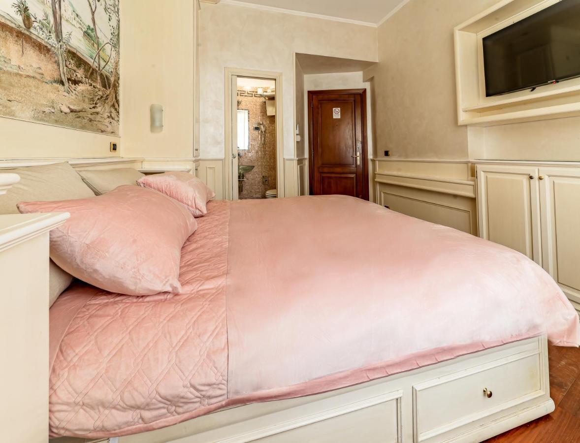 Downtown Luxury B&B - Termini Train Station Roma Esterno foto